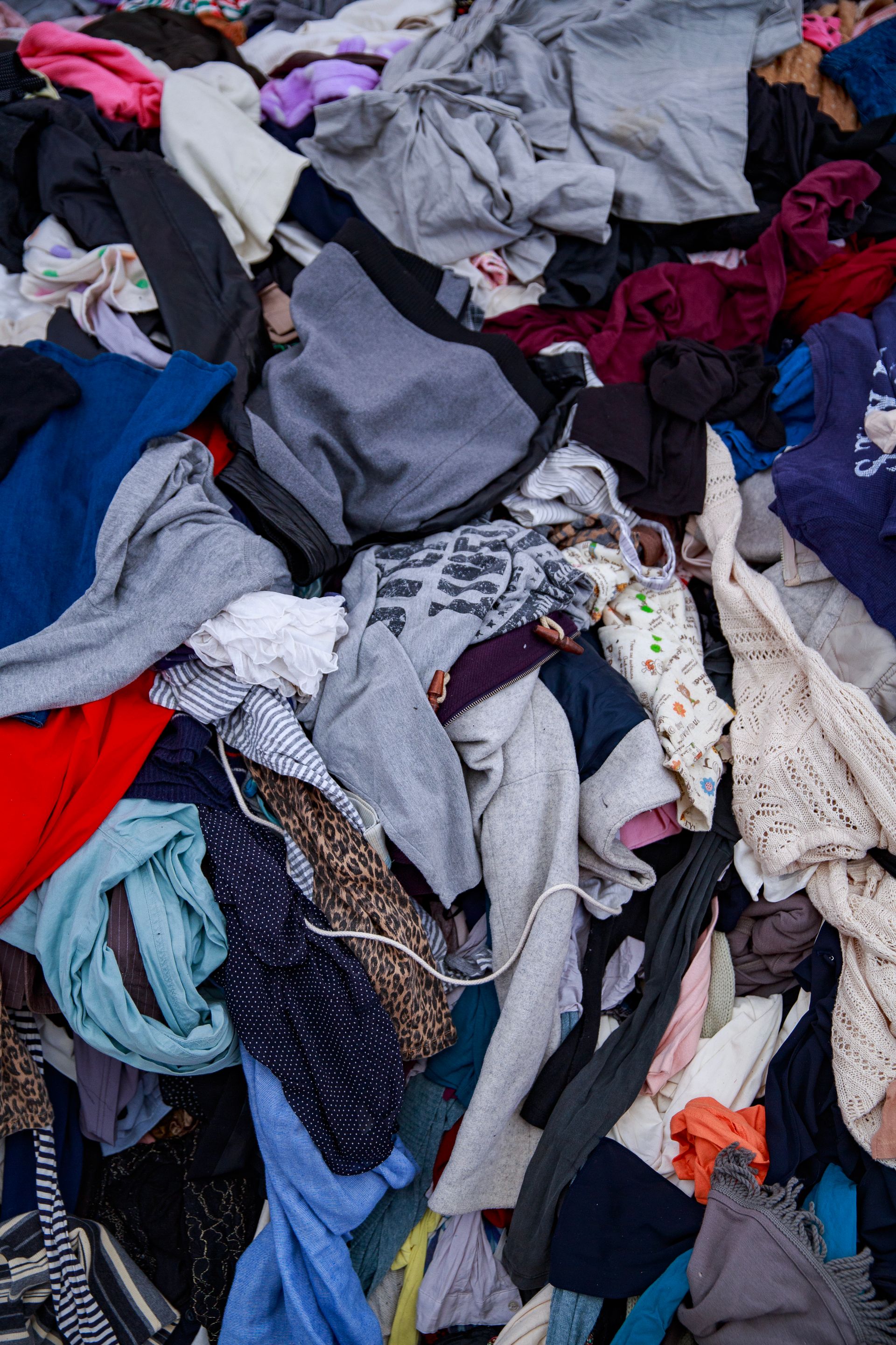 Conversion of Non-Recyclable Textile Waste into Syngas